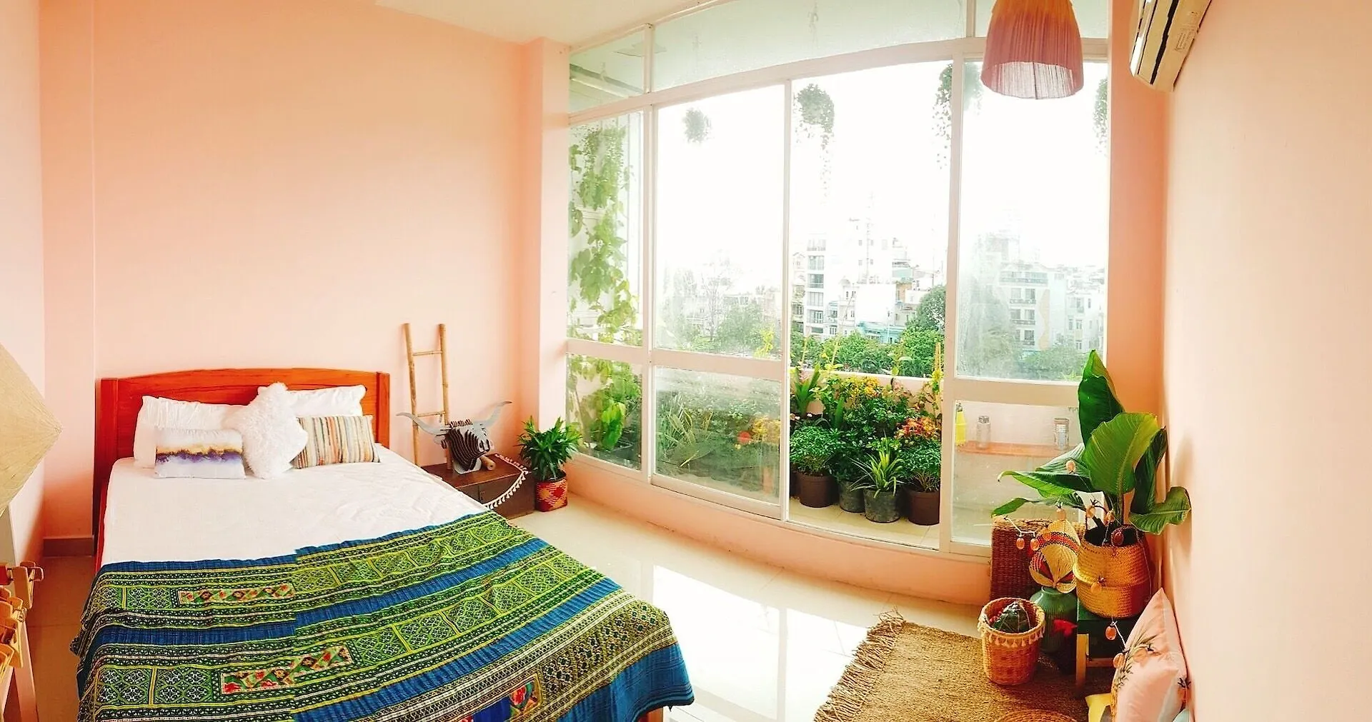 Bee Tropicool Apartment Ho Chi Minh City